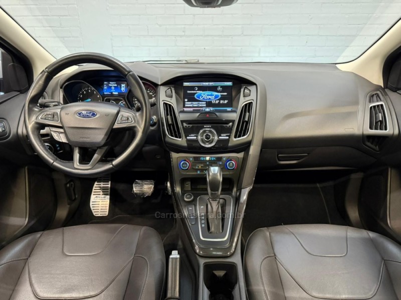 FOCUS 2.0 TITANIUM PLUS HATCH 16V FLEX 4P AUTO - 2016 - CAXIAS DO SUL