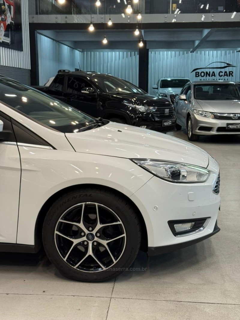 FOCUS 2.0 TITANIUM PLUS HATCH 16V FLEX 4P AUTO - 2016 - CAXIAS DO SUL