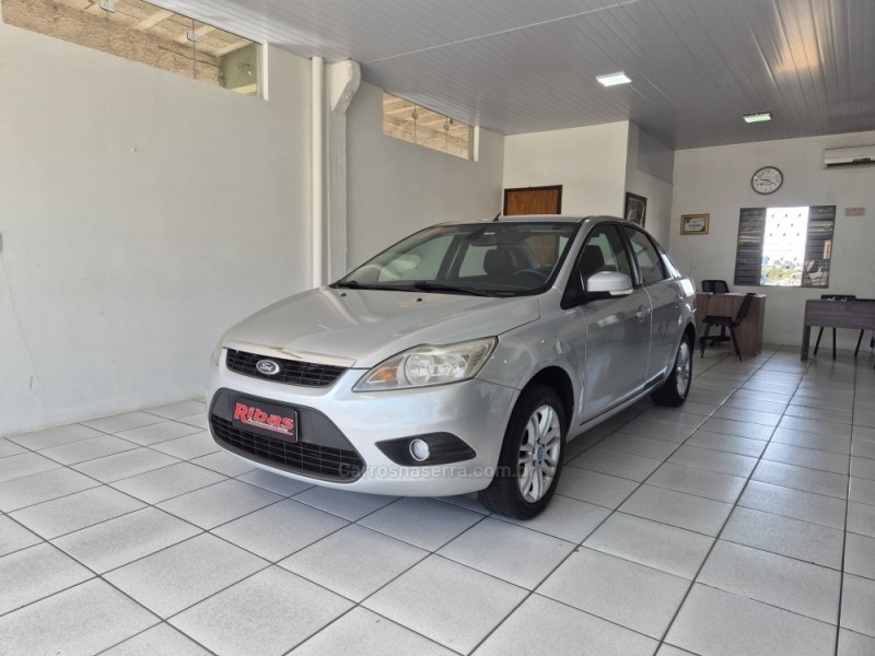 FOCUS 2.0 GLX SEDAN 16V GASOLINA 4P MANUAL