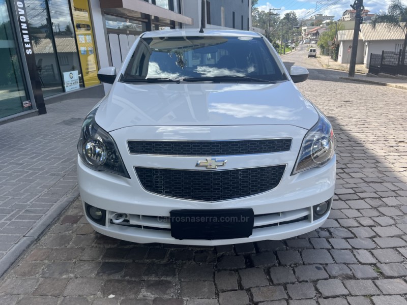 AGILE 1.4 MPFI LTZ 8V FLEX 4P MANUAL - 2013 - VERANóPOLIS