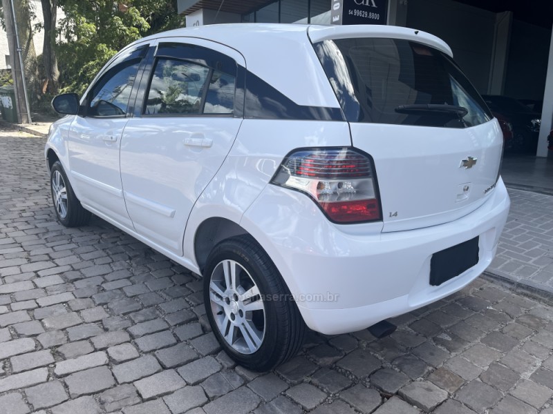 AGILE 1.4 MPFI LTZ 8V FLEX 4P MANUAL - 2013 - VERANóPOLIS