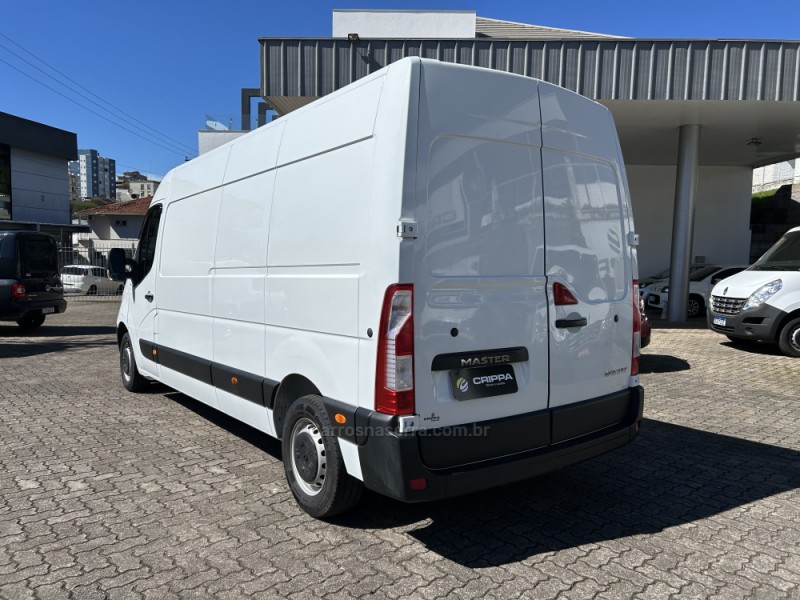 MASTER 2.3 EXTRA FURGÃO L3H2 16V TURBO INTERCOOLER DIESEL 4P MANUAL - 2022 - FARROUPILHA