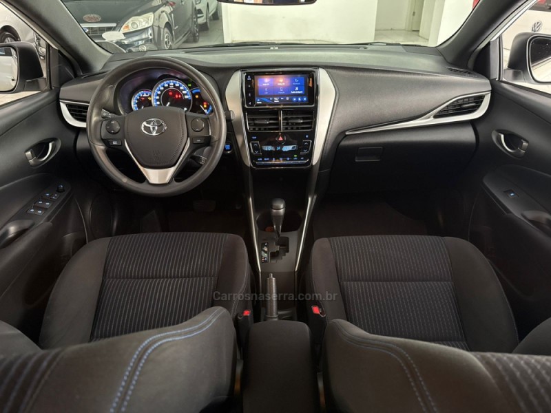 YARIS 1.5 XL CONNECT 16V FLEX 4P AUTOMÁTICO - 2022 - NOVO HAMBURGO