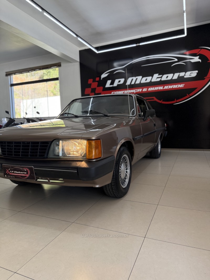 OPALA 2.5 COMODORO 8V GASOLINA 2P MANUAL - 1988 - FARROUPILHA