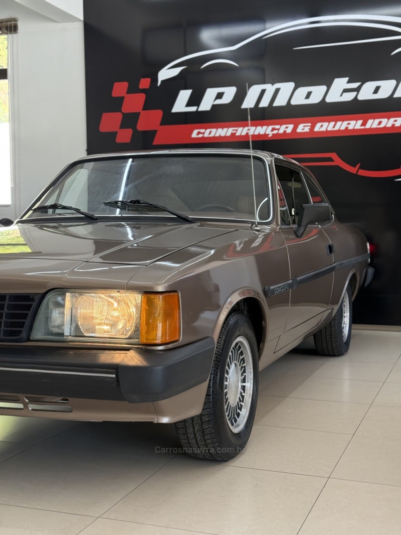 OPALA 2.5 COMODORO 8V GASOLINA 2P MANUAL - 1988 - FARROUPILHA