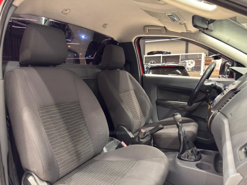 RANGER 2.5 XLS 4X2 CS 16V FLEX 2P MANUAL - 2015 - CAXIAS DO SUL