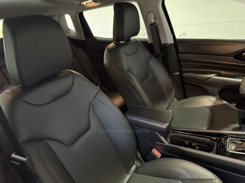 COMPASS 1.3 LIMITED T270 16V TURBO FLEX 4P AUTOMÁTICO - 2023 - GARIBALDI