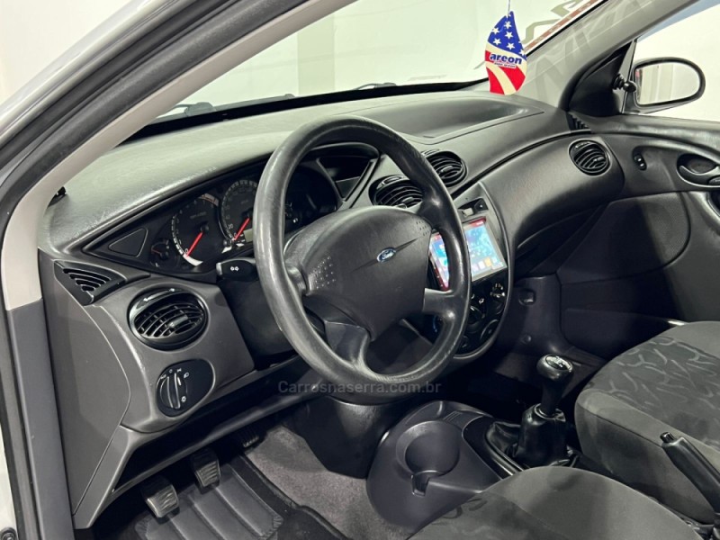 FOCUS 1.6 8V FLEX 4P MANUAL - 2009 - NOVO HAMBURGO