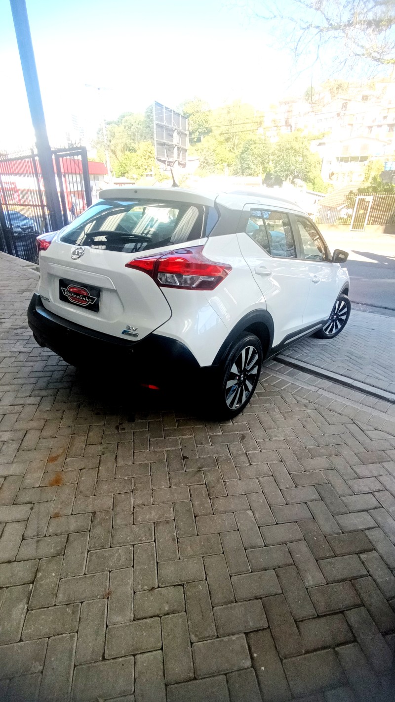 KICKS 1.6 16V FLEX SV PACK PLUS 4P XTRONIC - 2018 - CAXIAS DO SUL