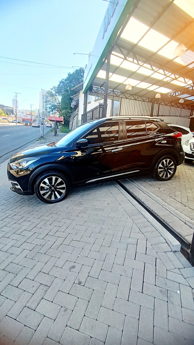 KICKS 1.6 16V FLEX SL PACK TECH 4P XTRONIC - 2019 - CAXIAS DO SUL