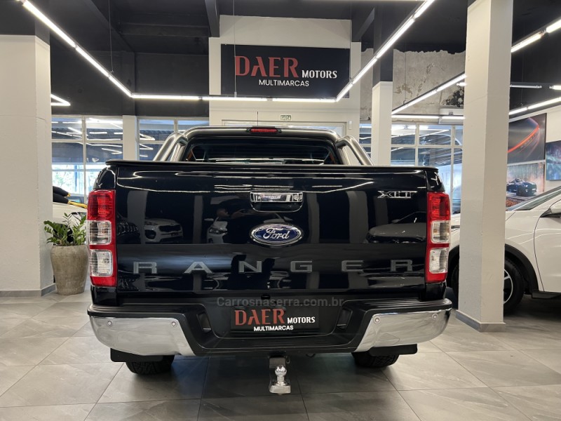 RANGER 2.5 XLT 4X2 CD 16V FLEX 4P MANUAL - 2015 - NOVO HAMBURGO