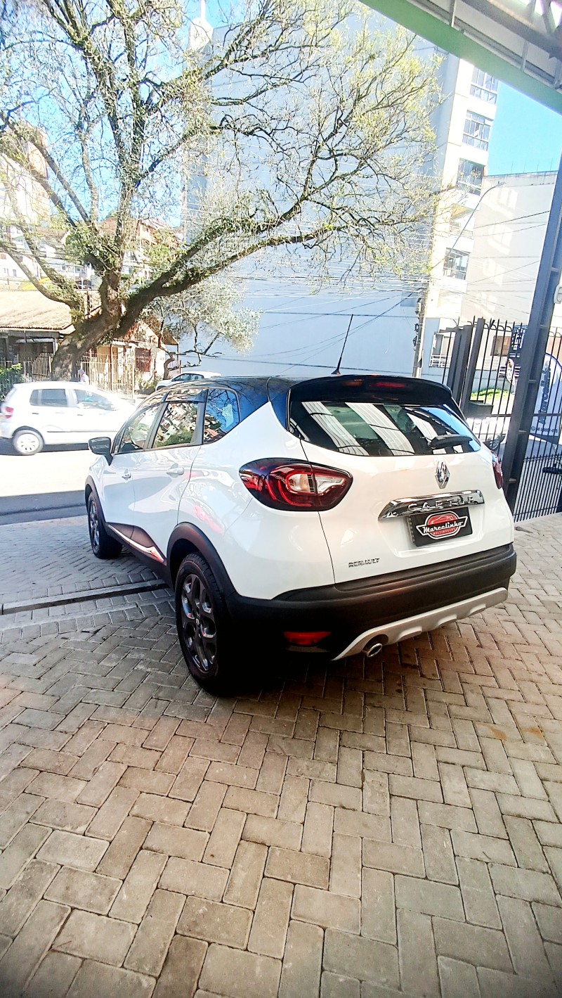 CAPTUR 1.6 16V SCE FLEX ZEN MANUAL - 2018 - CAXIAS DO SUL