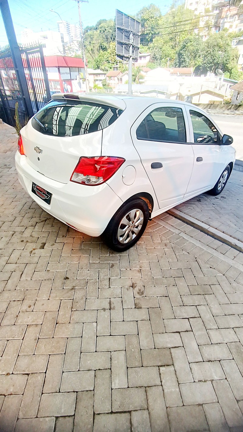 ONIX 1.0 JOY HATCH 8VFLEX 4P MANUAL - 2018 - CAXIAS DO SUL