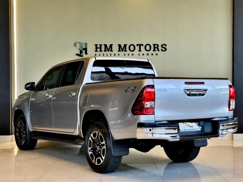 HILUX 2.8 SRV 4X4 CD 16V DIESEL 4P AUTOMÁTICO - 2024 - CAXIAS DO SUL