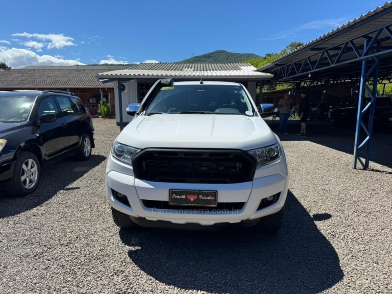 RANGER 3.2 XLT 4X4 CD 20V DIESEL 4P AUTOMÁTICO - 2019 - IGREJINHA