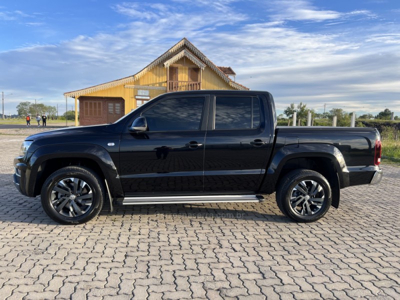 AMAROK 3.0 V6 TDI HIGHLINE CD DIESEL 4MOTION AUTOMÁTICO