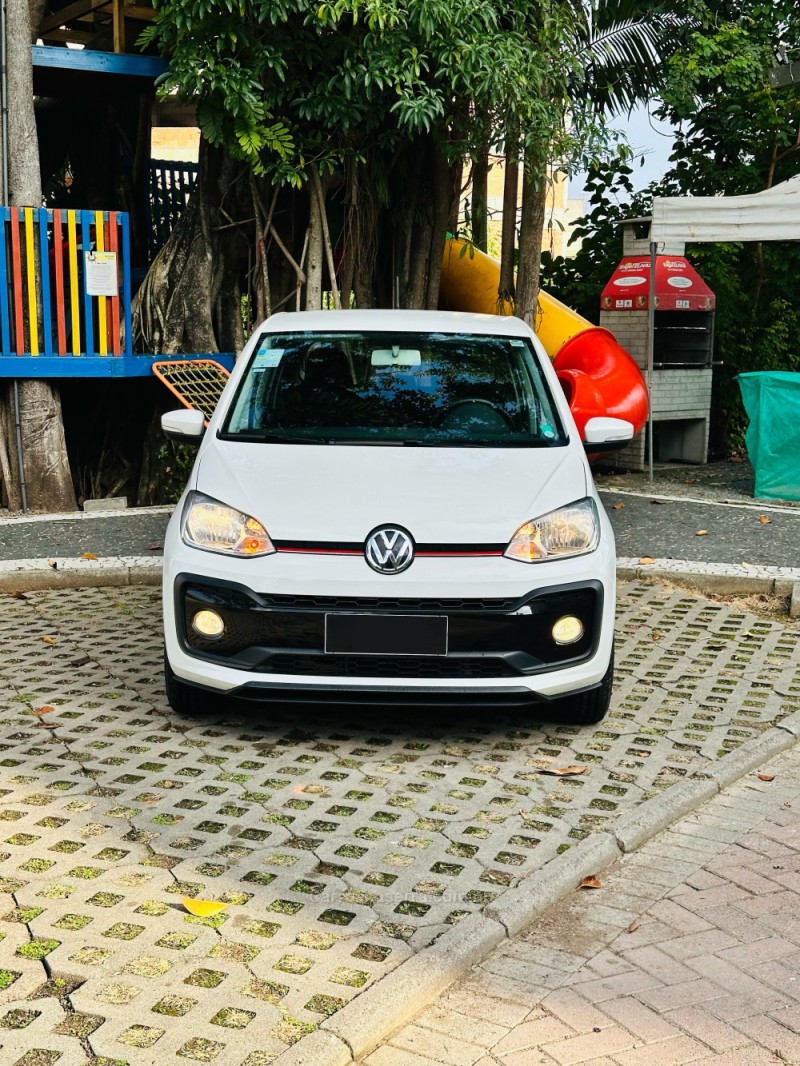 UP 1.0 TSI MOVE UP 12V FLEX 4P MANUAL - 2019 - TAPEJARA