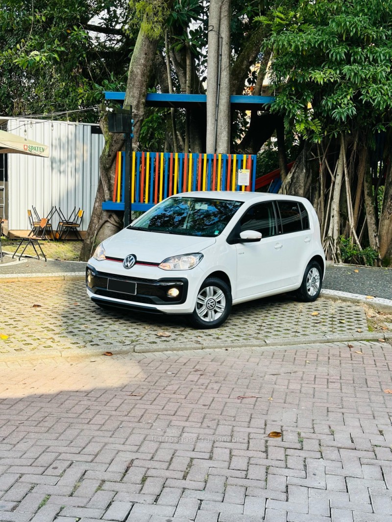 UP 1.0 TSI MOVE UP 12V FLEX 4P MANUAL