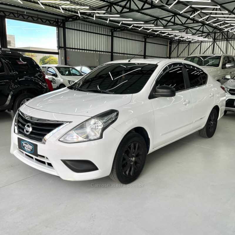 VERSA 1.6 16V FLEX SV 4P XTRONIC - 2018 - CANOAS