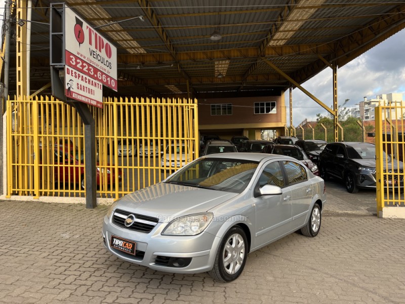 VECTRA 2.0 MPFI ELEGANCE 8V 140CV FLEX 4P MANUAL
