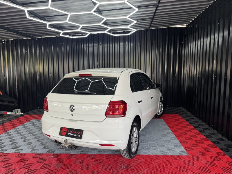 GOL 1.0 12V MPI TOTALFLEX TRENDLINE 4P MANUAL - 2017 - CAXIAS DO SUL
