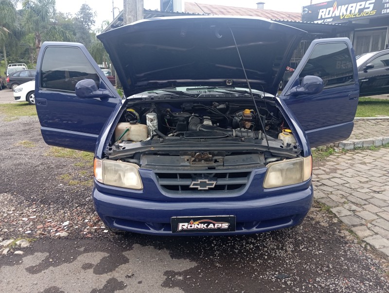 S10 2.2 EFI DLX 4X2 CS 8V GASOLINA 2P MANUAL - 1996 - CAXIAS DO SUL