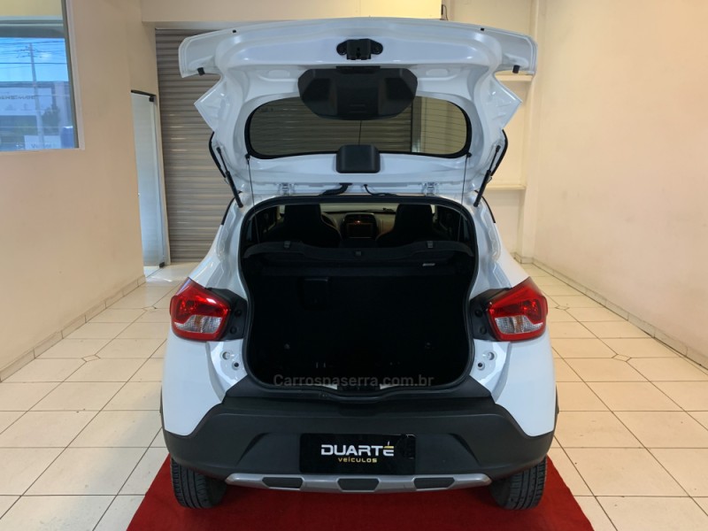 KWID 1.0 12V OUTSIDER FLEX 4P MANUAL - 2022 - PORTO ALEGRE