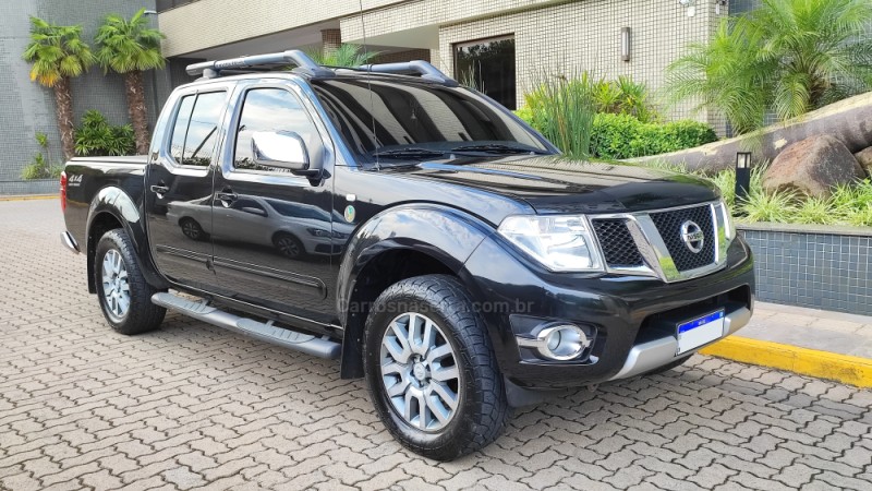 FRONTIER 2.5 SL 10 ANOS 4X4 CD TURBO ELETRONIC DIESEL 4P AUTOMÁTICO - 2013 - BENTO GONçALVES