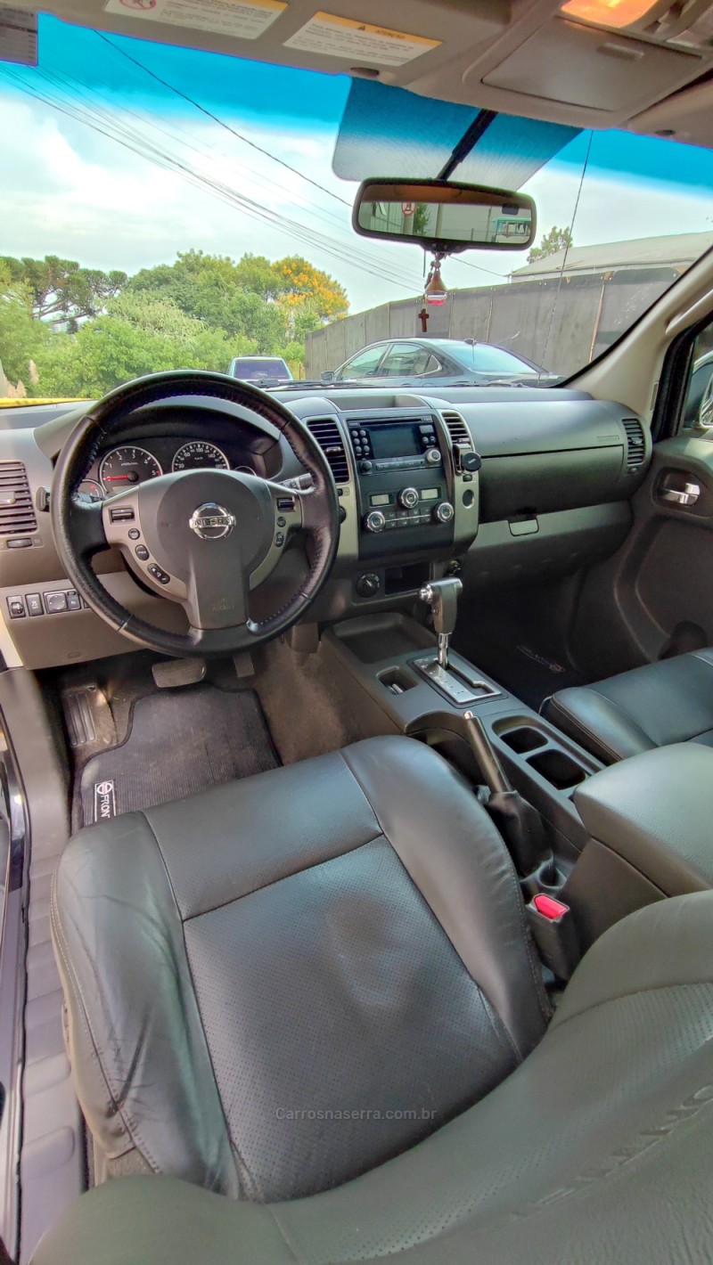FRONTIER 2.5 SL 10 ANOS 4X4 CD TURBO ELETRONIC DIESEL 4P AUTOMÁTICO - 2013 - BENTO GONçALVES