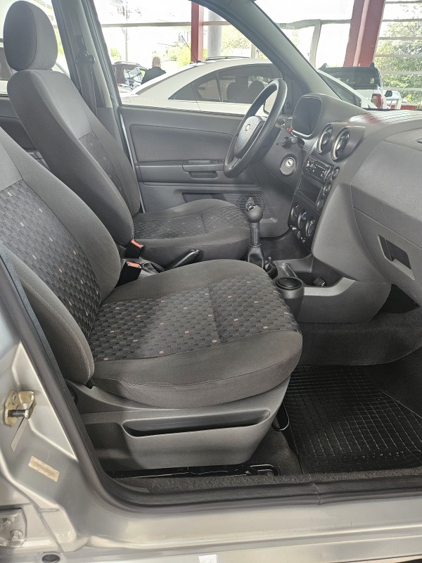 ECOSPORT 1.6 XLS 8V FLEX 4P MANUAL - 2005 - FARROUPILHA