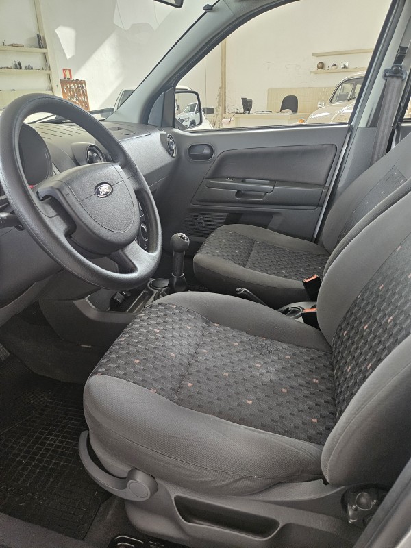 ECOSPORT 1.6 XLS 8V FLEX 4P MANUAL - 2005 - FARROUPILHA