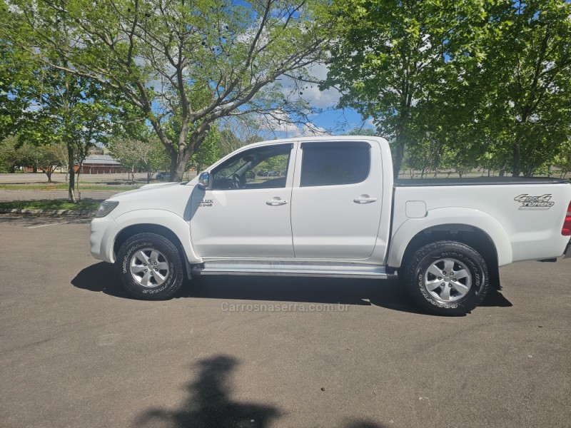HILUX 3.0 8V SRV 4X4 CD TURBO DIESEL 4P MANUAL - 2014 - BENTO GONçALVES