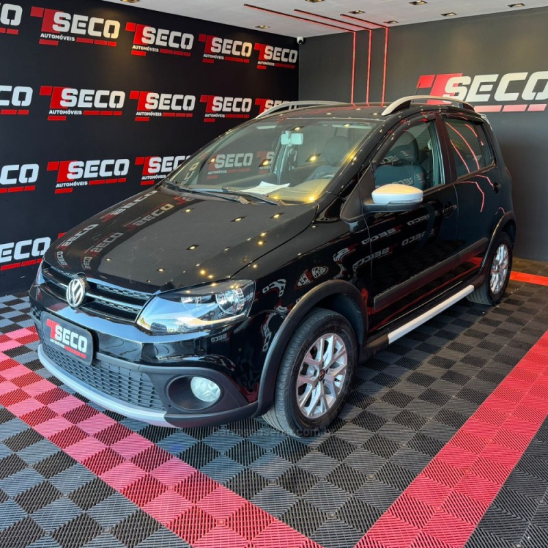 CROSSFOX 1.6 MI FLEX 8V 4P AUTOMATIZADO - 2014 - PASSO FUNDO