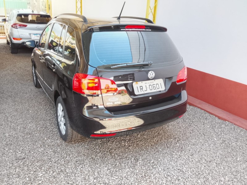 SPACEFOX 1.6 MI 8V FLEX 4P MANUAL - 2011 - ARROIO DO MEIO