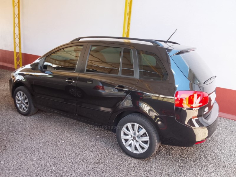 SPACEFOX 1.6 MI 8V FLEX 4P MANUAL - 2011 - ARROIO DO MEIO