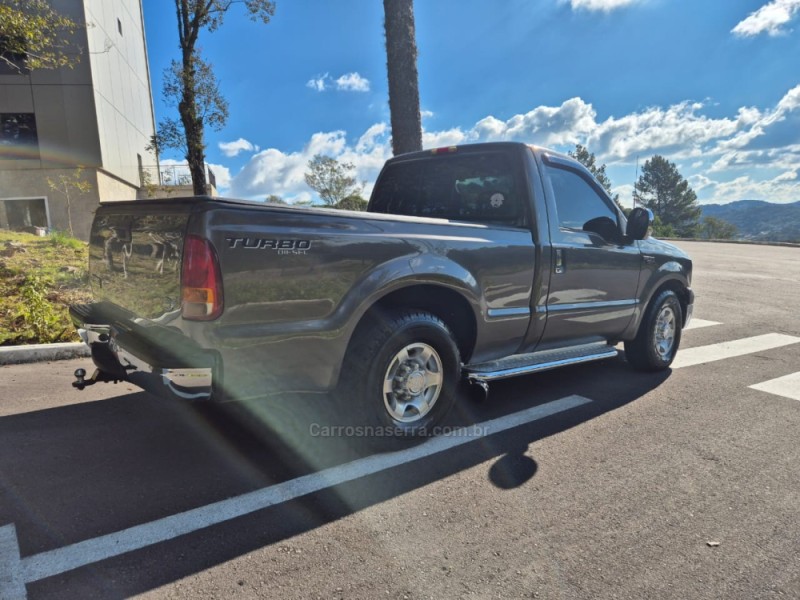 F-250 4.3 XLL 4X2 CS DIESEL 2P MANUAL - 2001 - ANTôNIO PRADO
