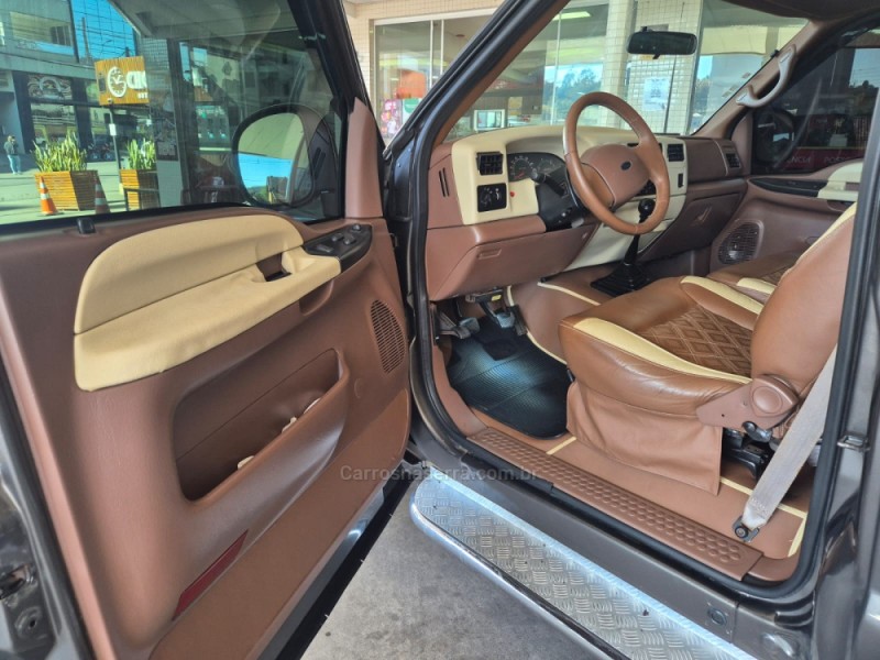 F-250 4.3 XLL 4X2 CS DIESEL 2P MANUAL - 2001 - ANTôNIO PRADO