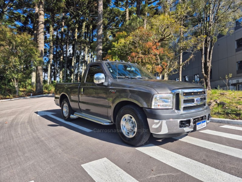 F-250 4.3 XLL 4X2 CS DIESEL 2P MANUAL - 2001 - ANTôNIO PRADO