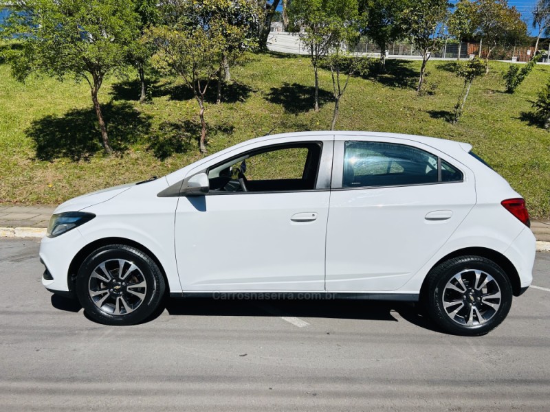ONIX 1.4 MPFI LT 8V FLEX 4P MANUAL - 2014 - BENTO GONçALVES