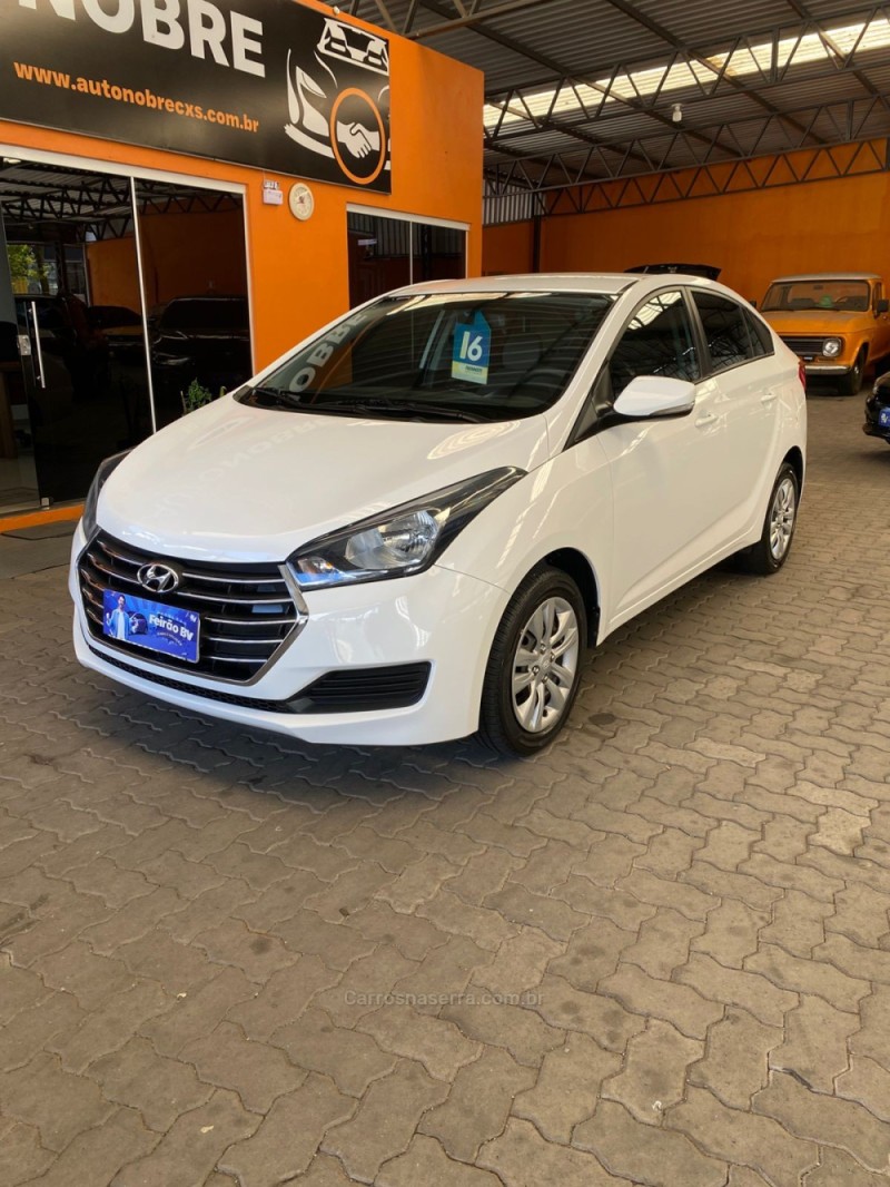 HB20S 1.6 COMFORT PLUS 16V FLEX 4P MANUAL