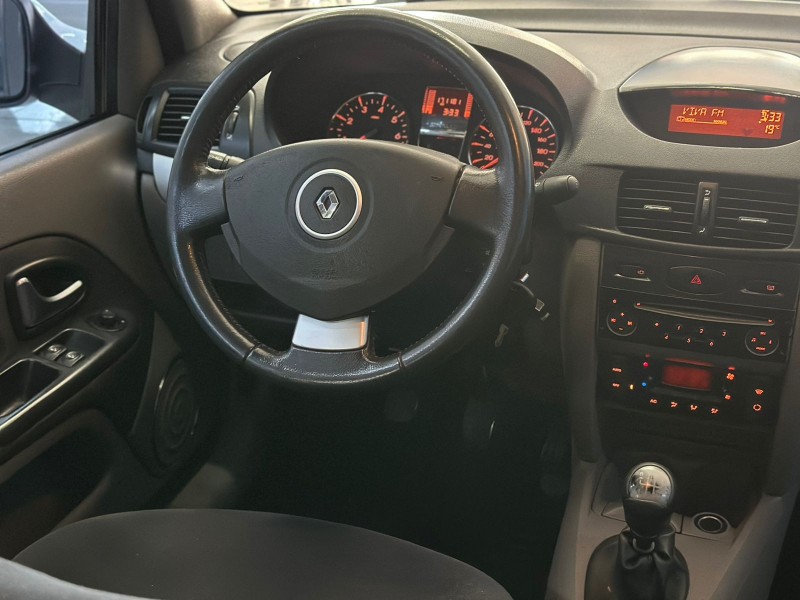 SYMBOL 1.6 PRIVILÈGE 16V FLEX 4P MANUAL - 2013 - CAXIAS DO SUL