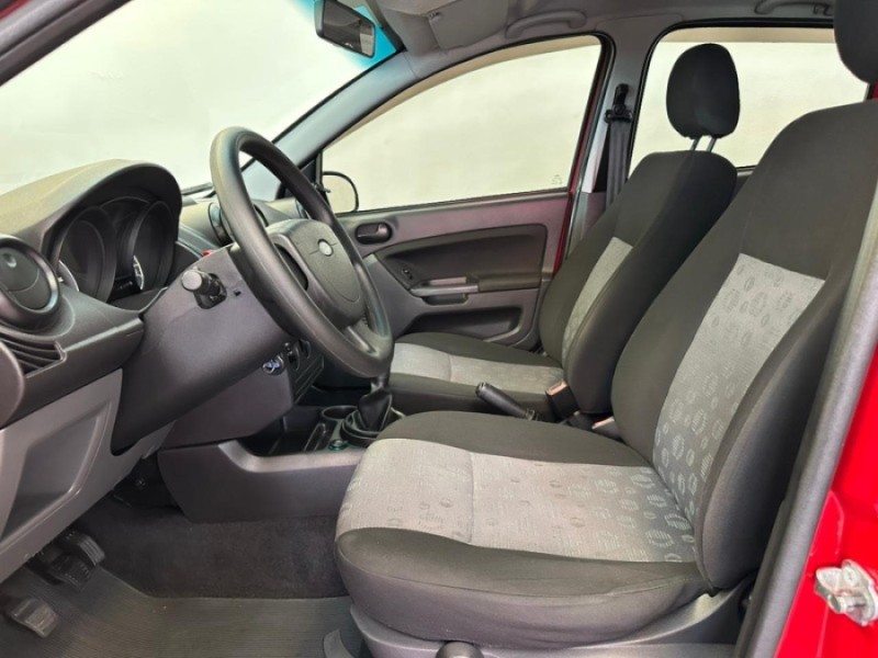 FIESTA 1.0 MPI CLASS 8V FLEX 4P MANUAL - 2011 - CAXIAS DO SUL