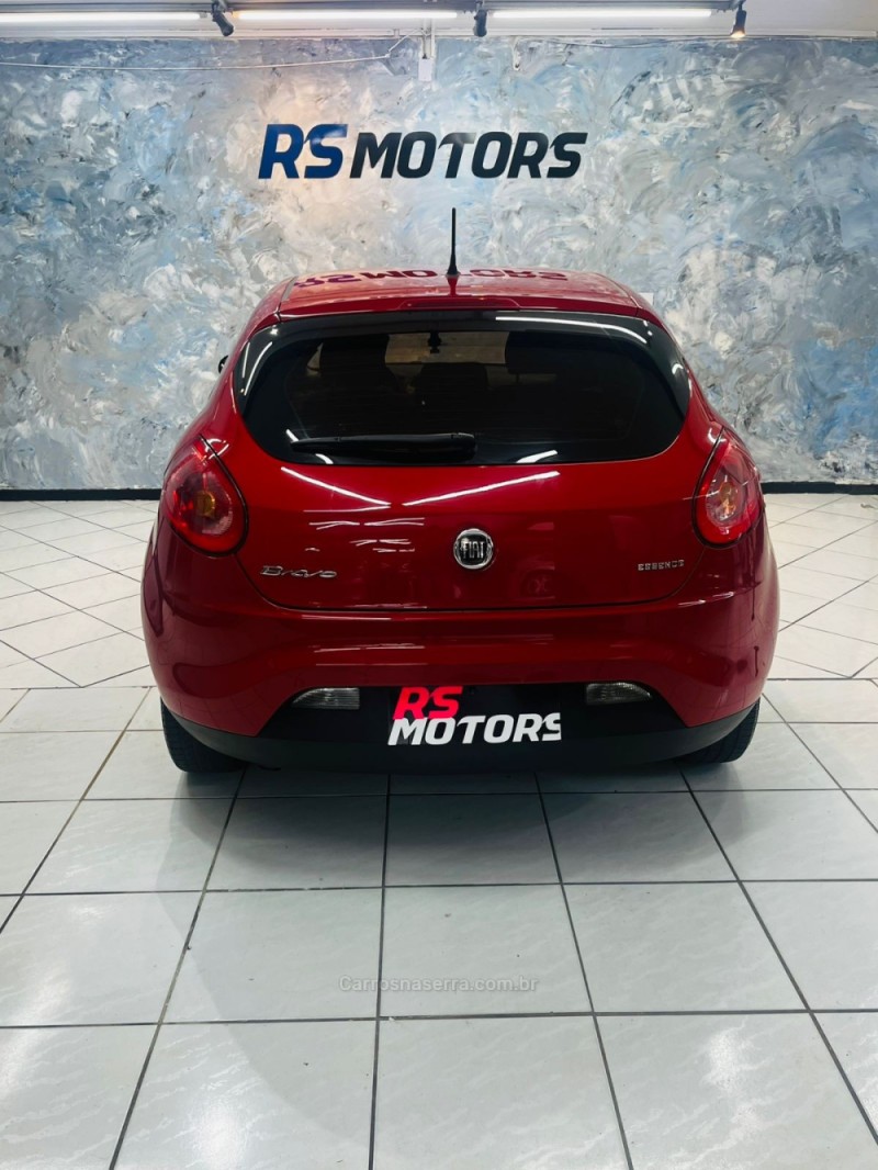 BRAVO 1.8 ESSENCE 16V FLEX 4P AUTOMATIZADO - 2014 - CAXIAS DO SUL