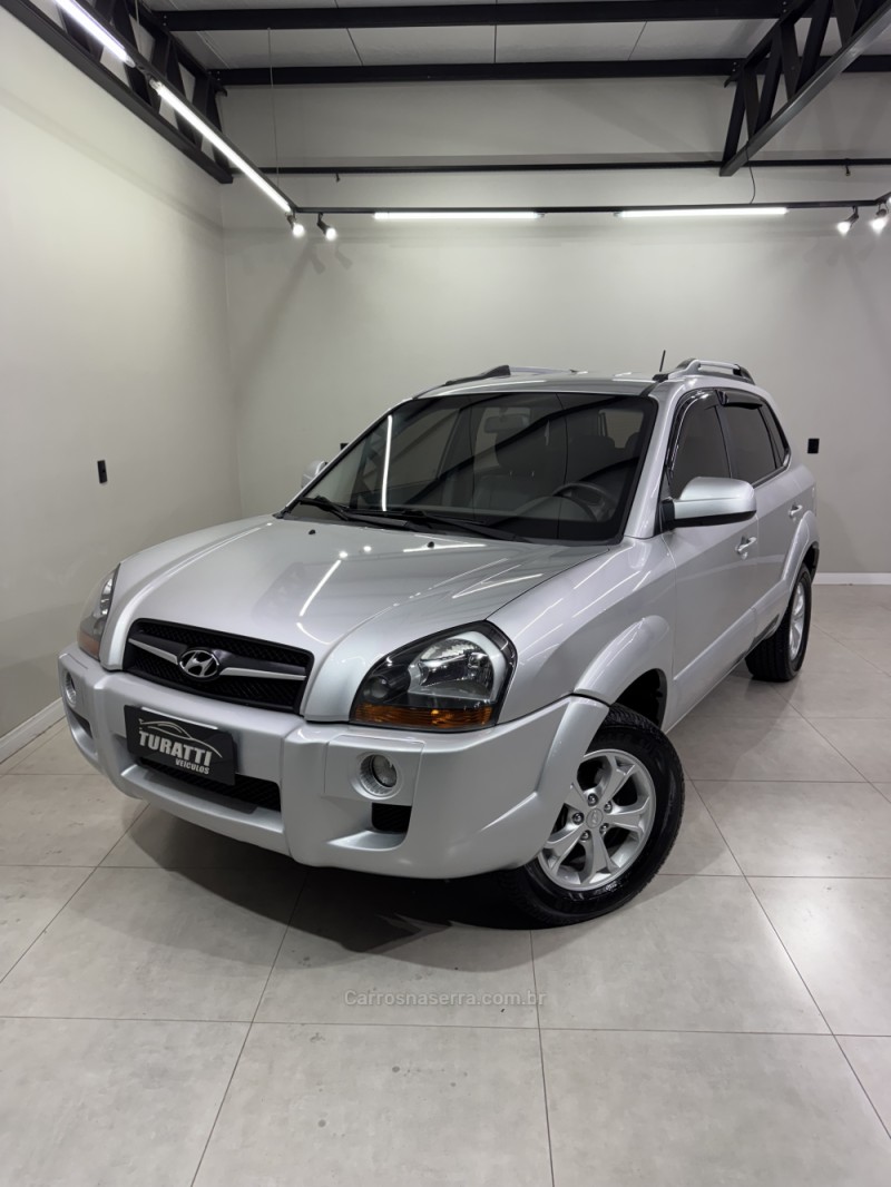 TUCSON 2.0 MPFI GL 16V 142CV 2WD GASOLINA 4P AUTOMÁTICO - 2015 - ENCANTADO