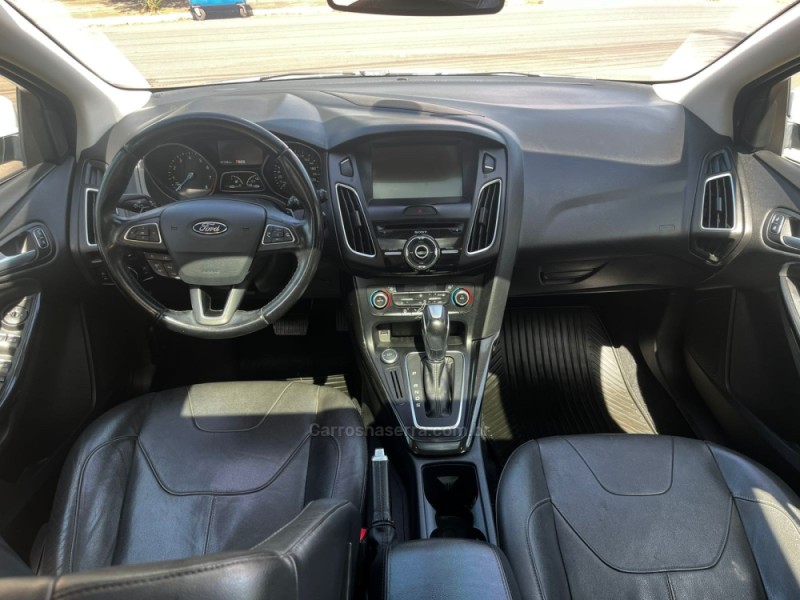 FOCUS 2.0 HC 16V FLEX 4P AUTOMÁTICO  - 2017 - CARLOS BARBOSA