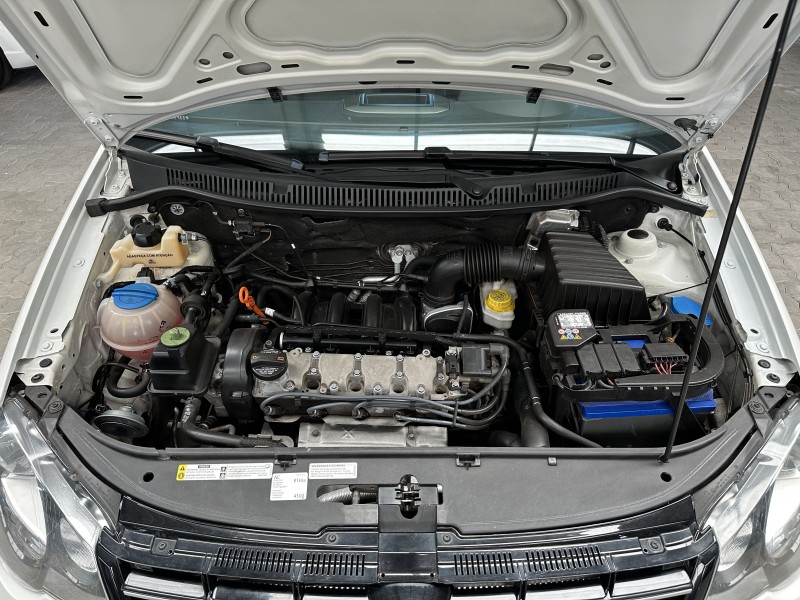 POLO 1.6 MI SPORTLINE 8V FLEX 4P MANUAL - 2013 - CAXIAS DO SUL