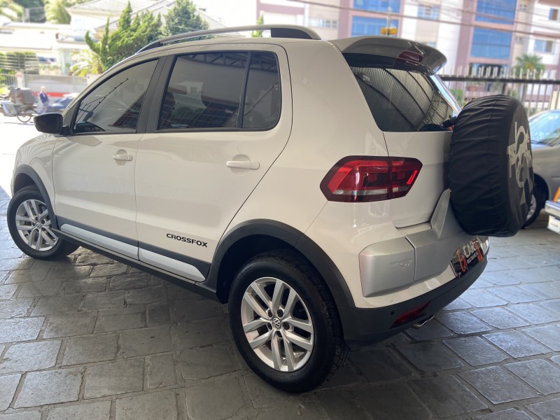 CROSSFOX 1.6 MI FLEX 8V 4P MANUAL - 2015 - CAXIAS DO SUL