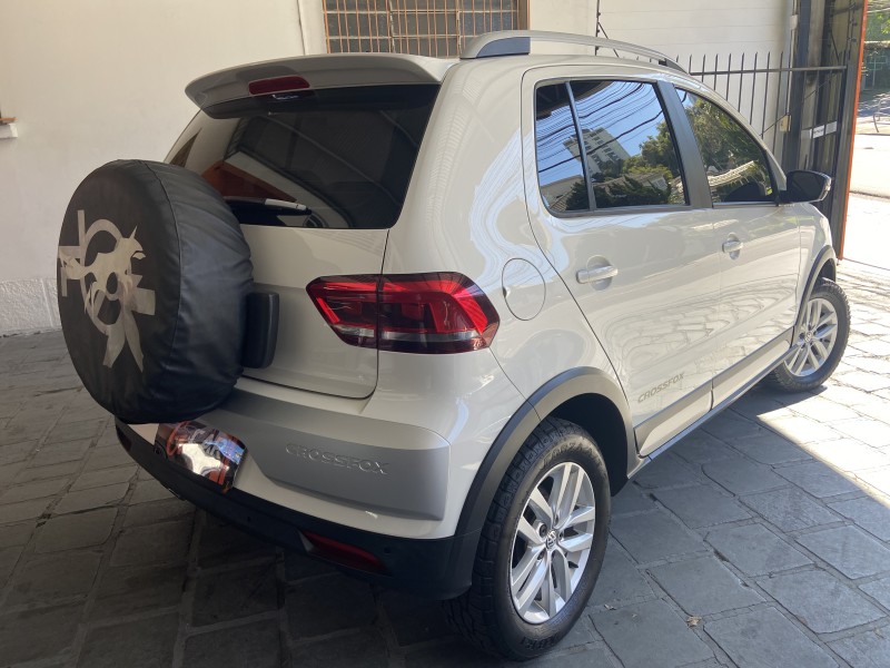 CROSSFOX 1.6 MI FLEX 8V 4P MANUAL - 2015 - CAXIAS DO SUL