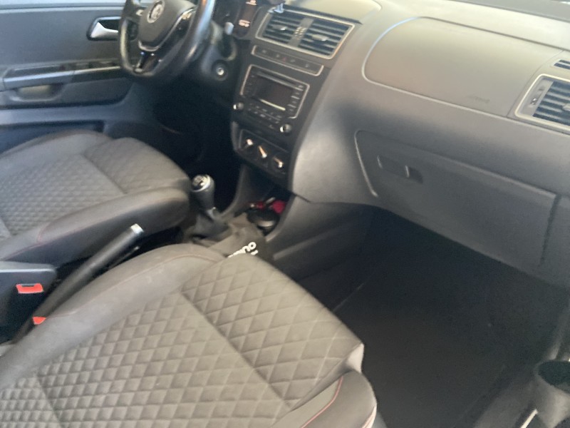 CROSSFOX 1.6 MI FLEX 8V 4P MANUAL - 2015 - CAXIAS DO SUL