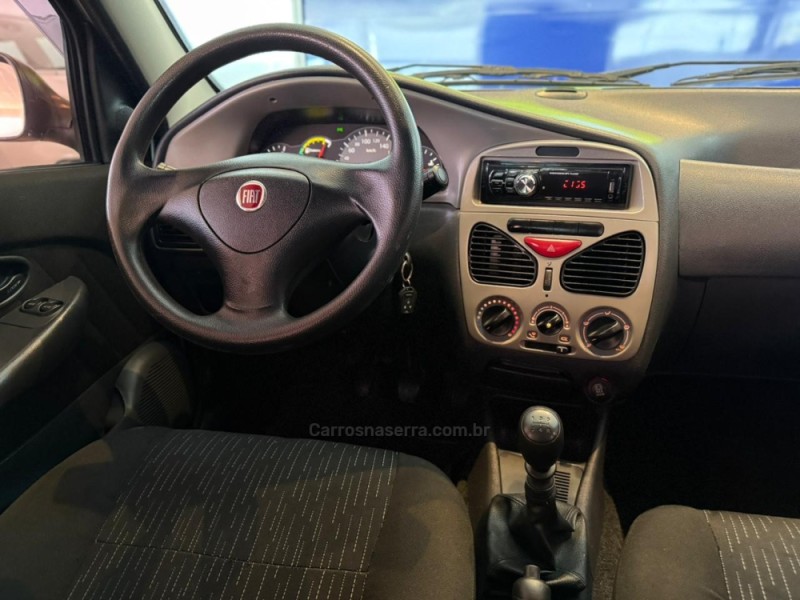 PALIO 1.0 MPI FIRE CELEBRATION 8V FLEX 4P MANUAL - 2013 - SãO LEOPOLDO
